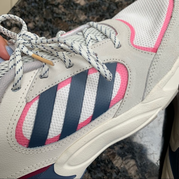 Adidas sneakers - Picture 5 of 9